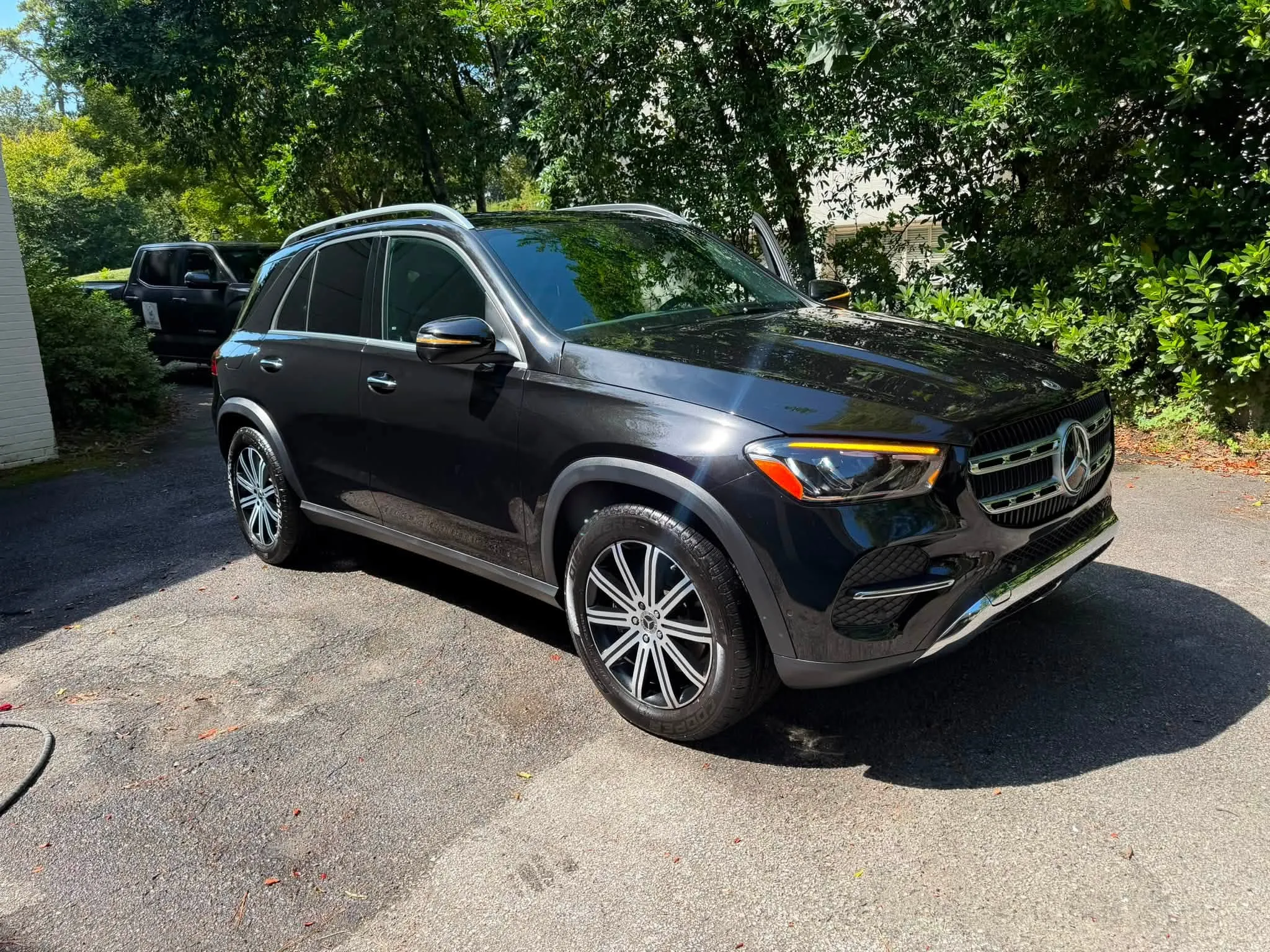 Finished SUV exterior